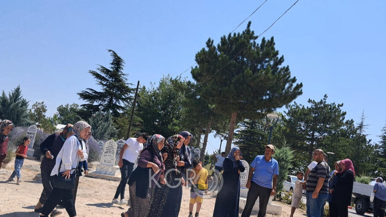 Karamanda Minik Mirac Icin Son Gorev Annesinin Feryadi Yurek Dagladi1