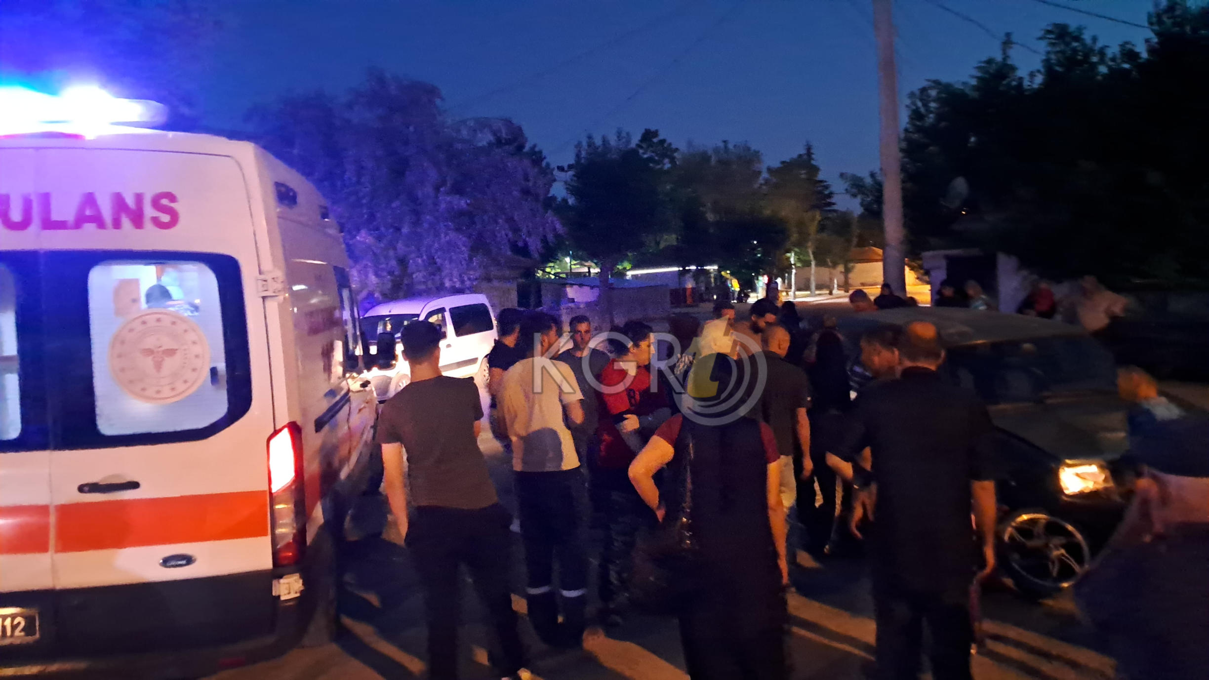 Karamanda Otomobille Carpisan Motosikletteki Anne Ogul Yaralandi20