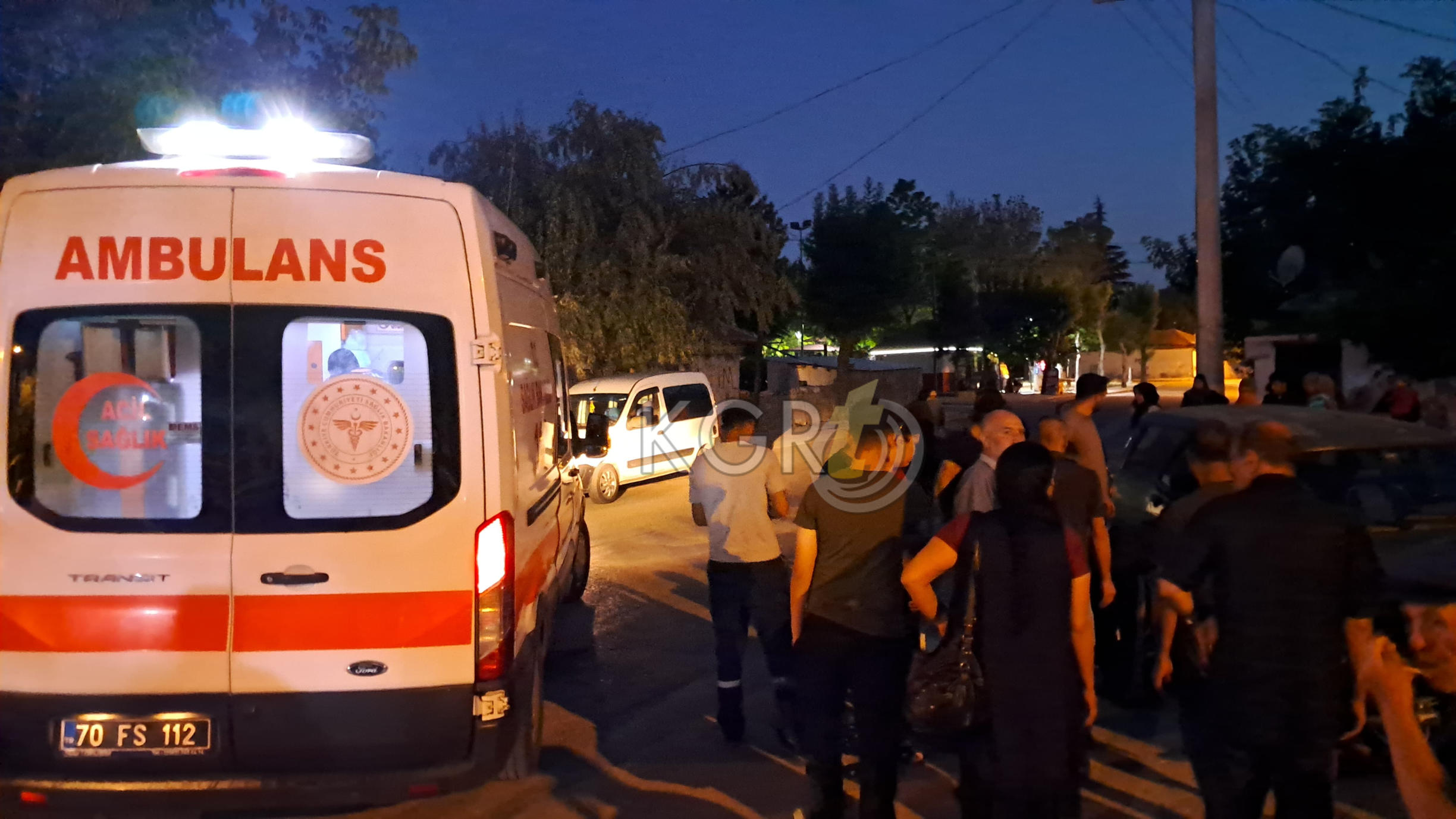 Karamanda Otomobille Carpisan Motosikletteki Anne Ogul Yaralandi21