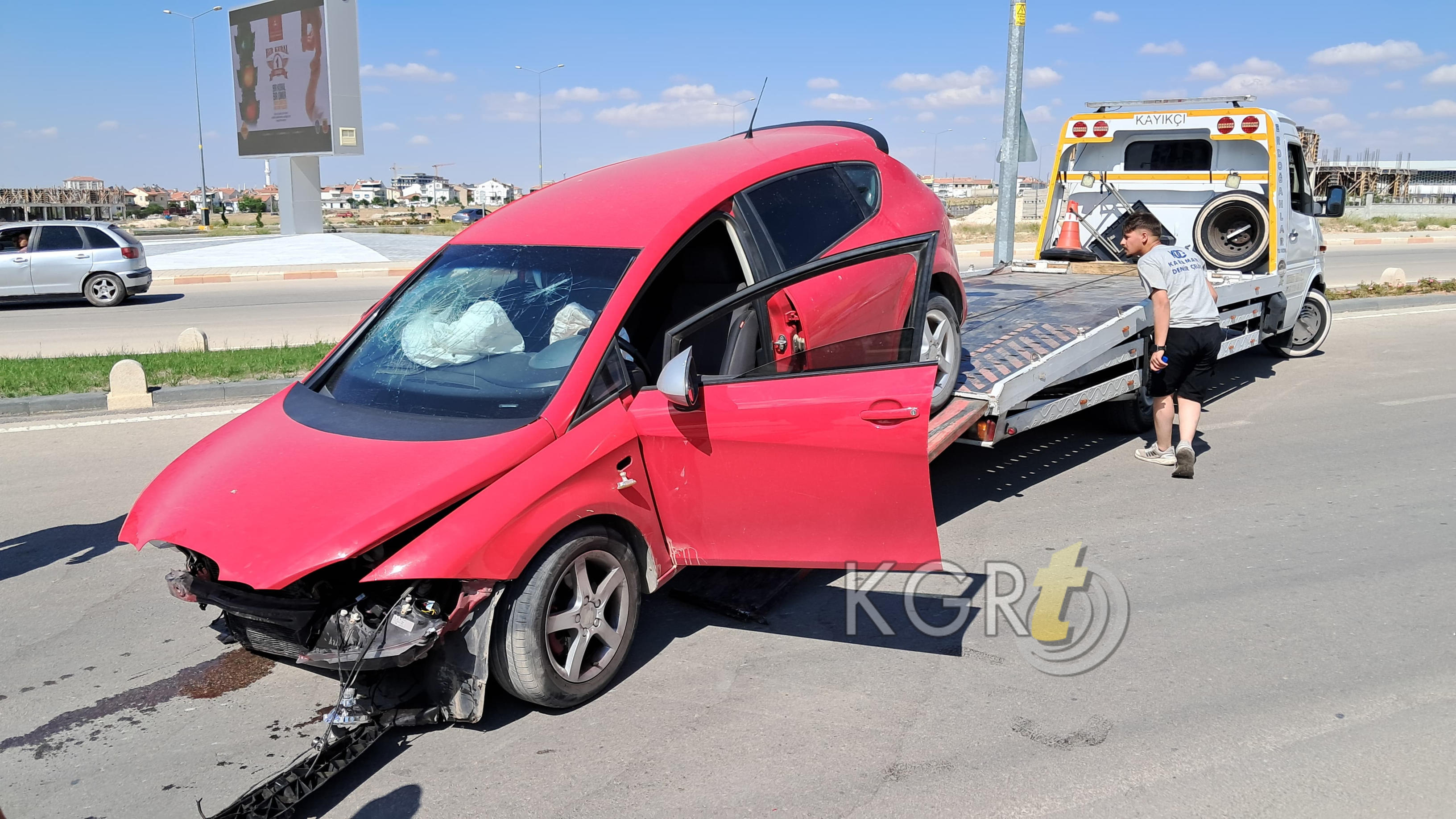 Karamanda Otomobiller Carpisti 1I Cocuk 3 Yarali15