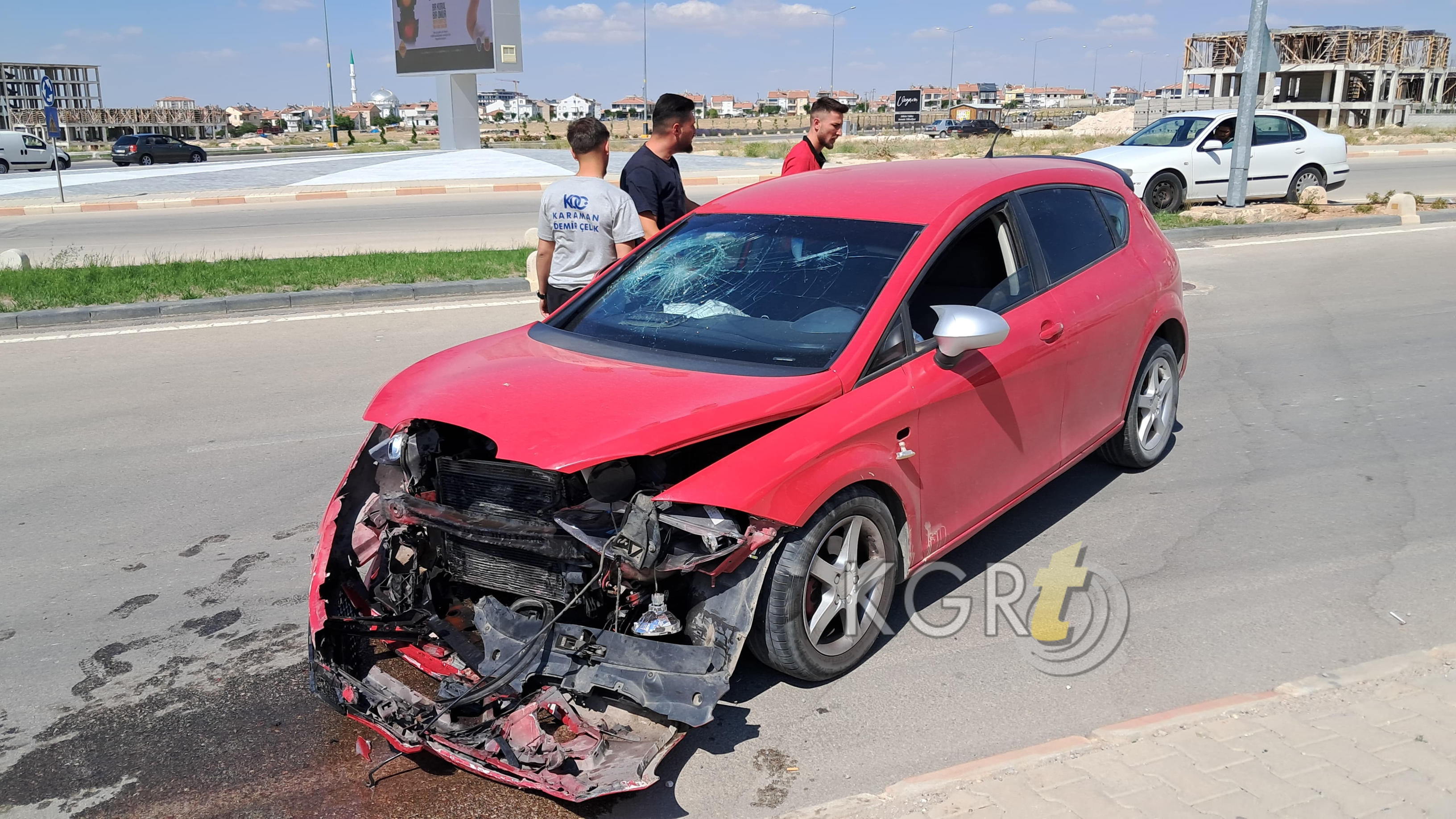 Karamanda Otomobiller Carpisti 1I Cocuk 3 Yarali5