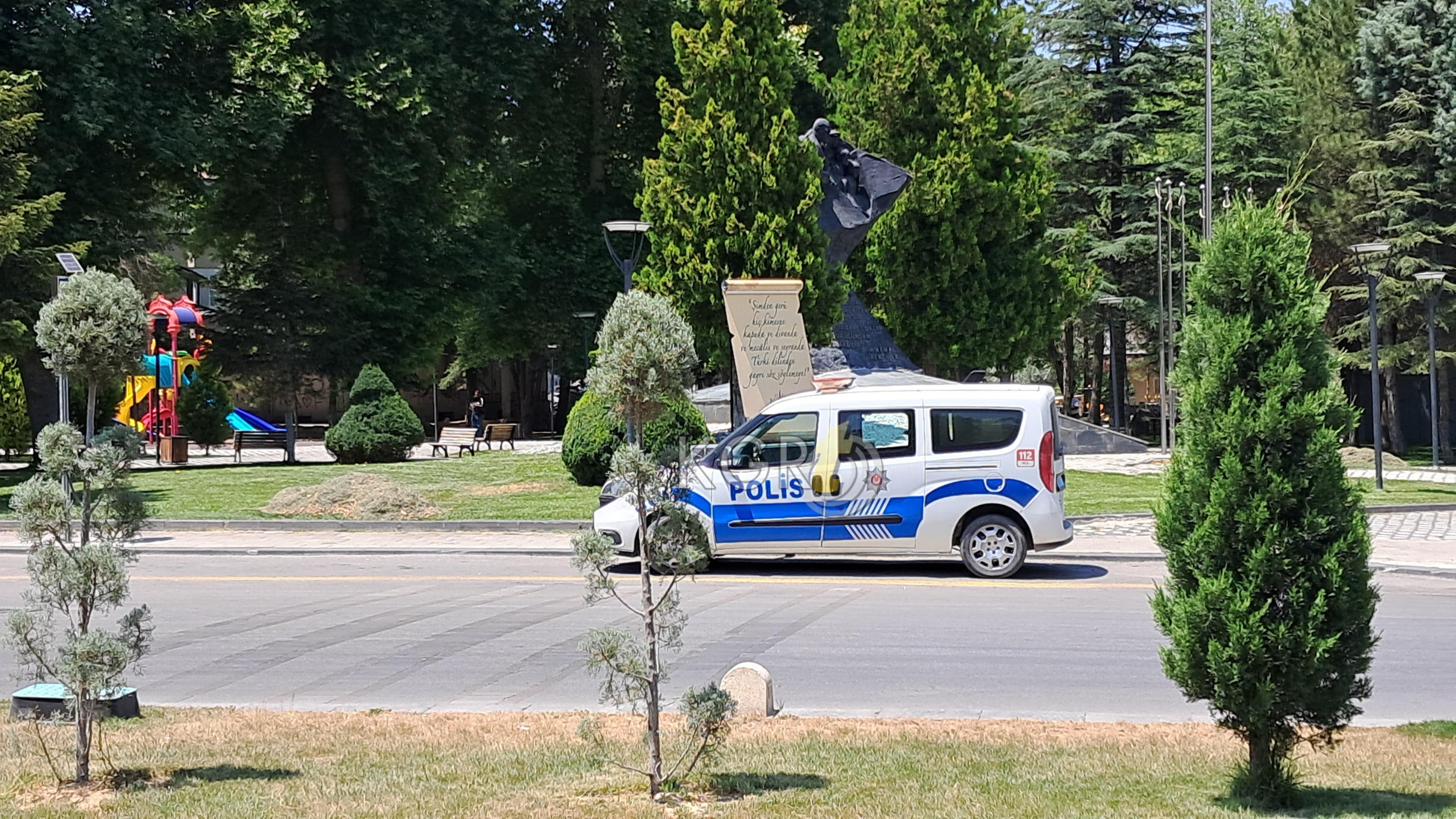 Karamanda Parkta Bicakli Kavga 1 Yarali4