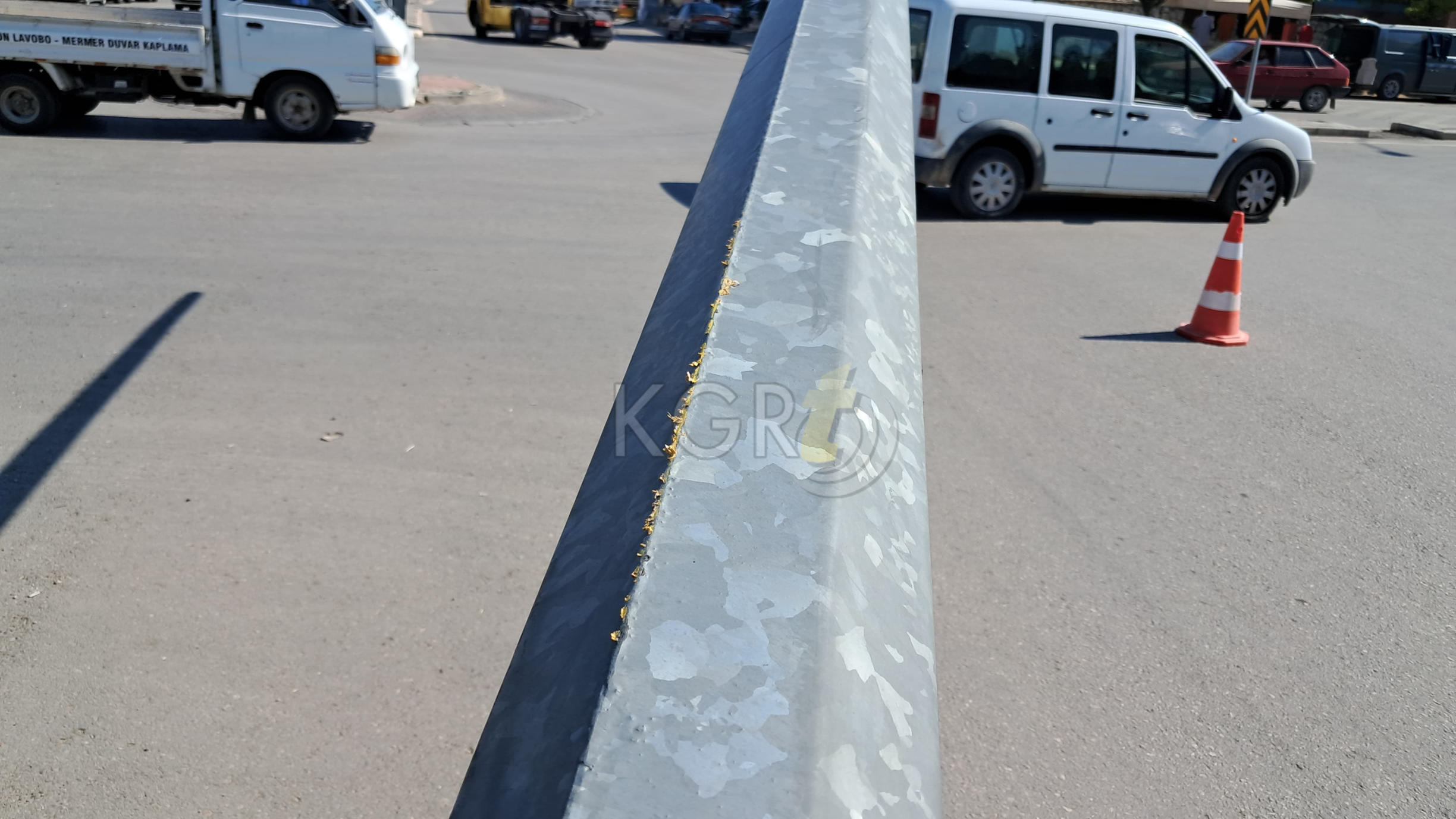 Karamanda Tarim Araci Aydinlatma Diregini Devirdi3