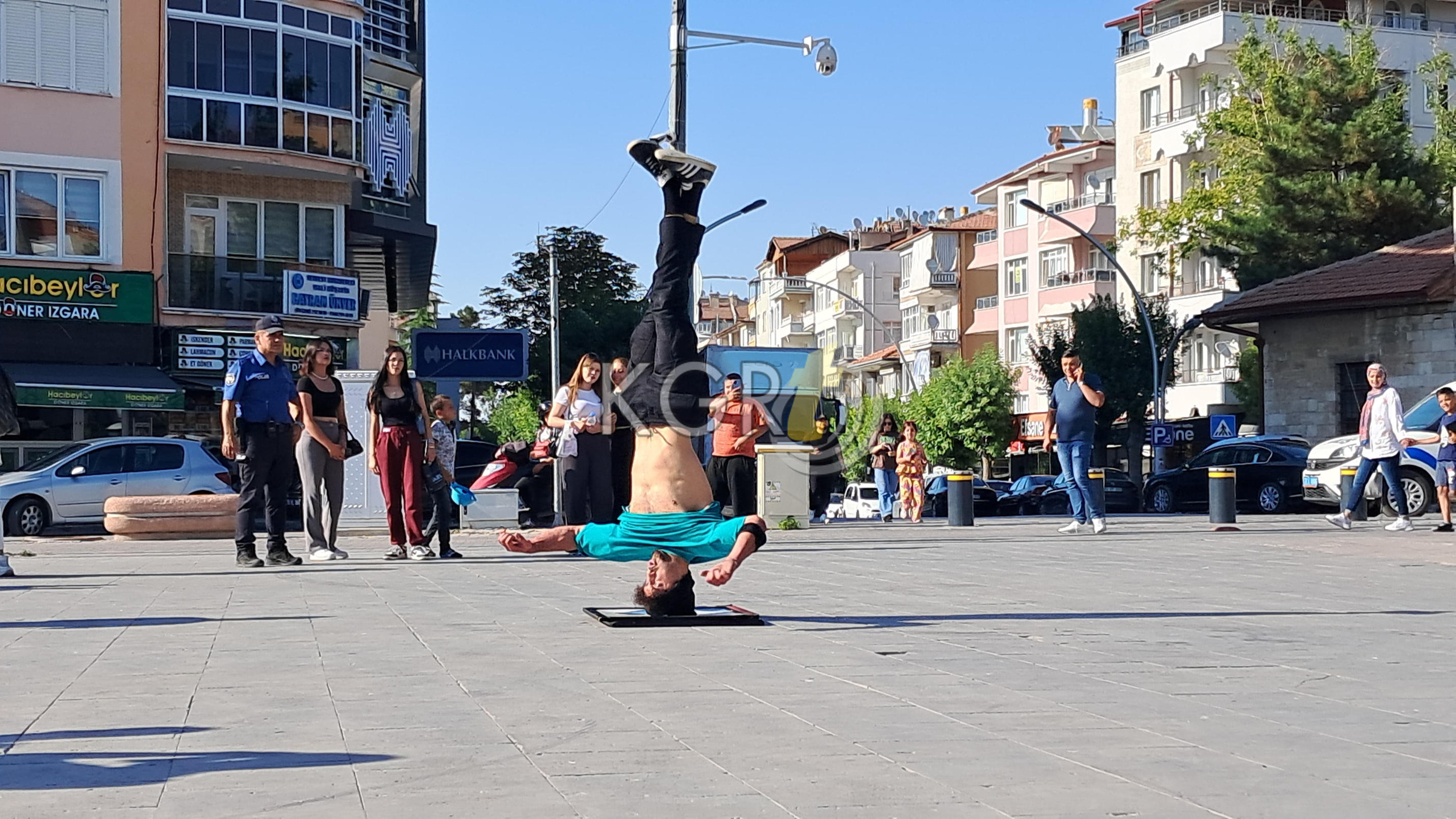 Mersin Mutta Yasayan Genc Yaptigi Dans Ile Rekor Kirmayi Hedefliyor6