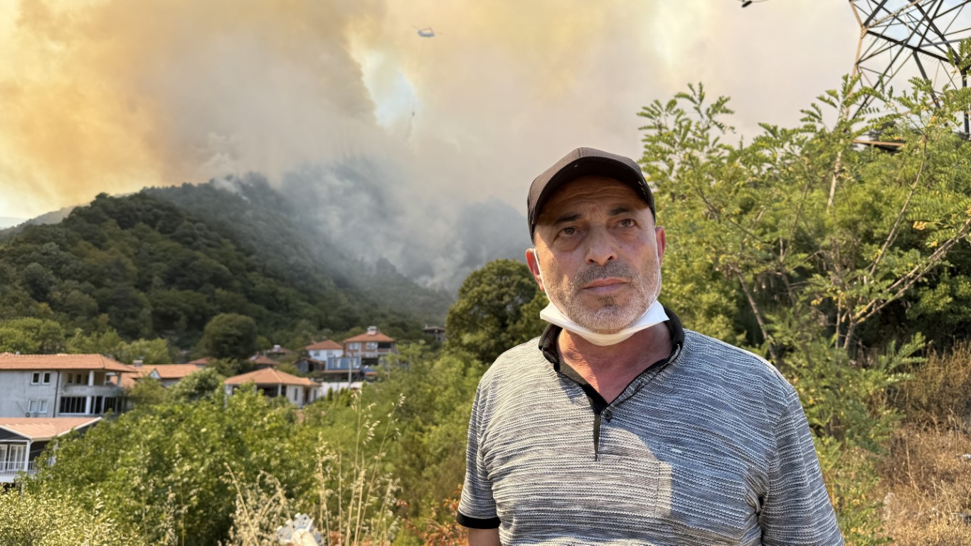 Sakaryada Korkutan Yangin Mahalle Bosaltildi2