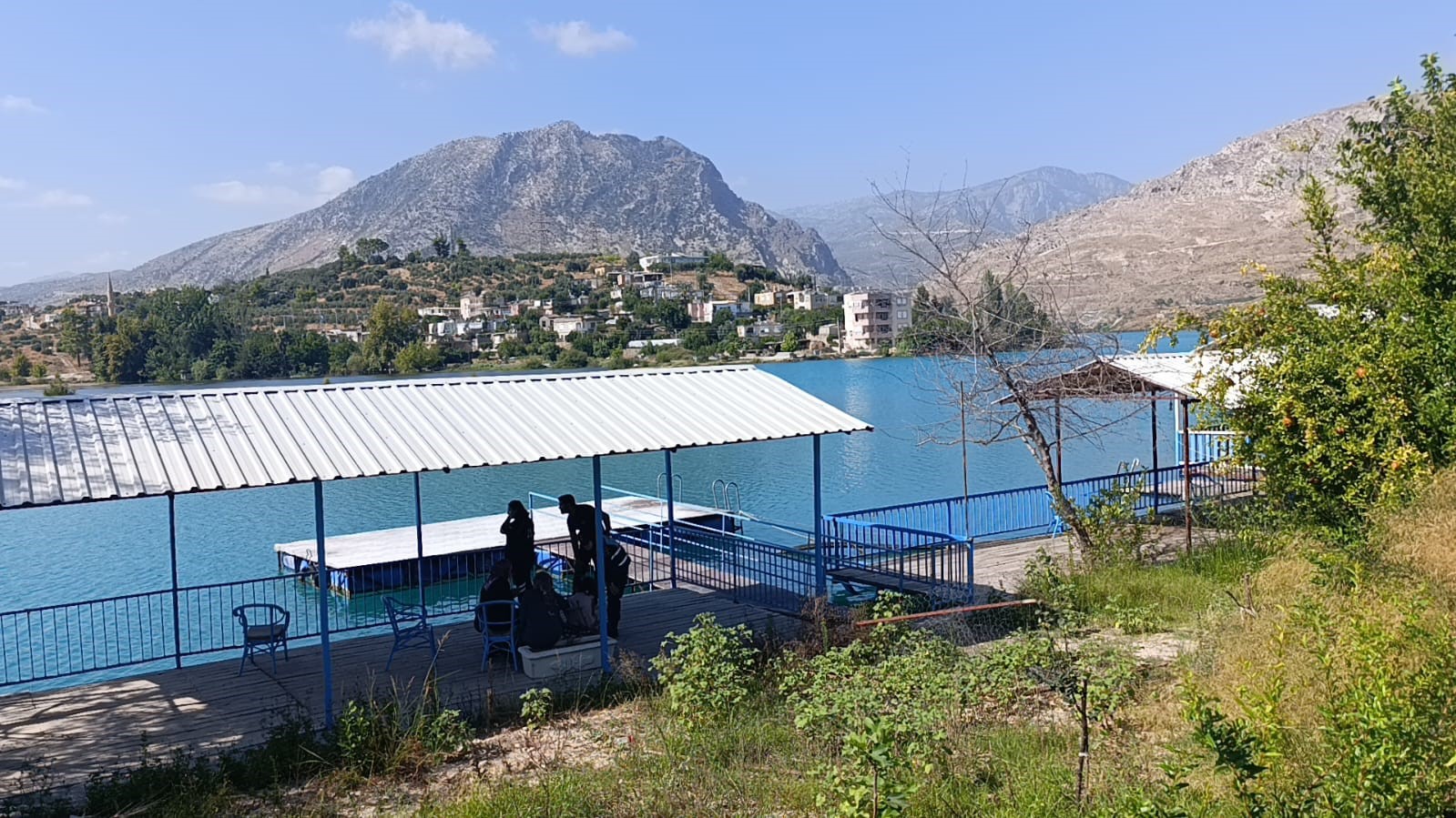 Terlik Icin Baraja Giren Genc Kayiplara Karisti (2)
