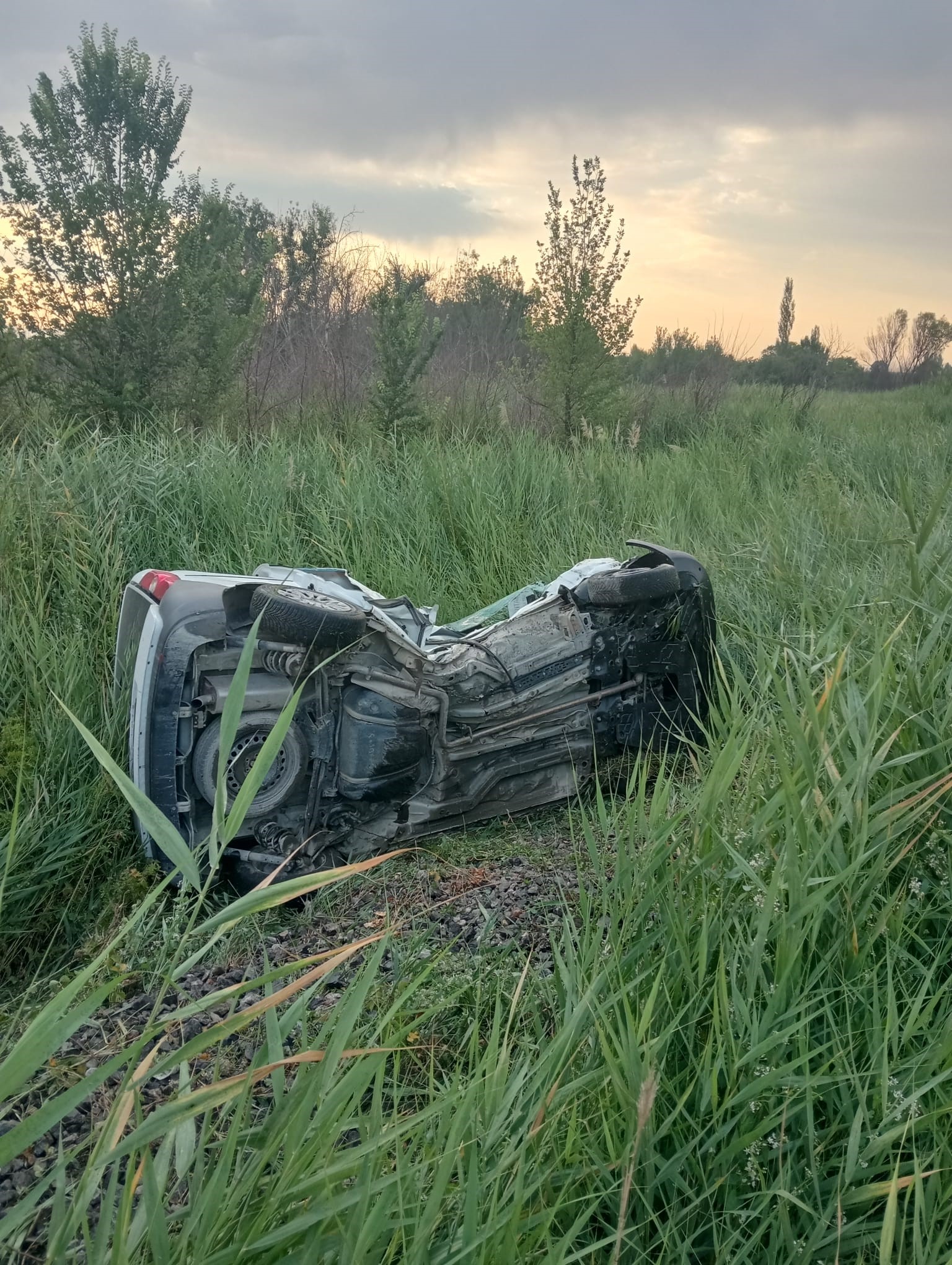 Tren Otomobille Carpisti 1 Gurbetci Hayatini Kaybetti (3)