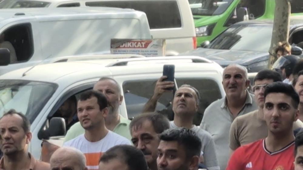 7 Katli Is Merkezinde Yangin Panigi1