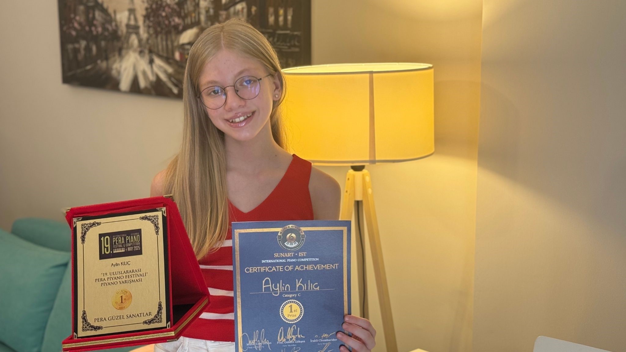 9 Yasinda Lise Diplomasi Aldi (1)