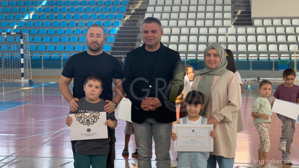 Cocuklar Hem Spor Yapti Hem Eglendi Sertifikalarini Aldilar4