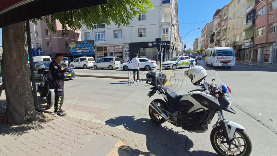 Karamanda Bisikletle Otomobil Carpisti4