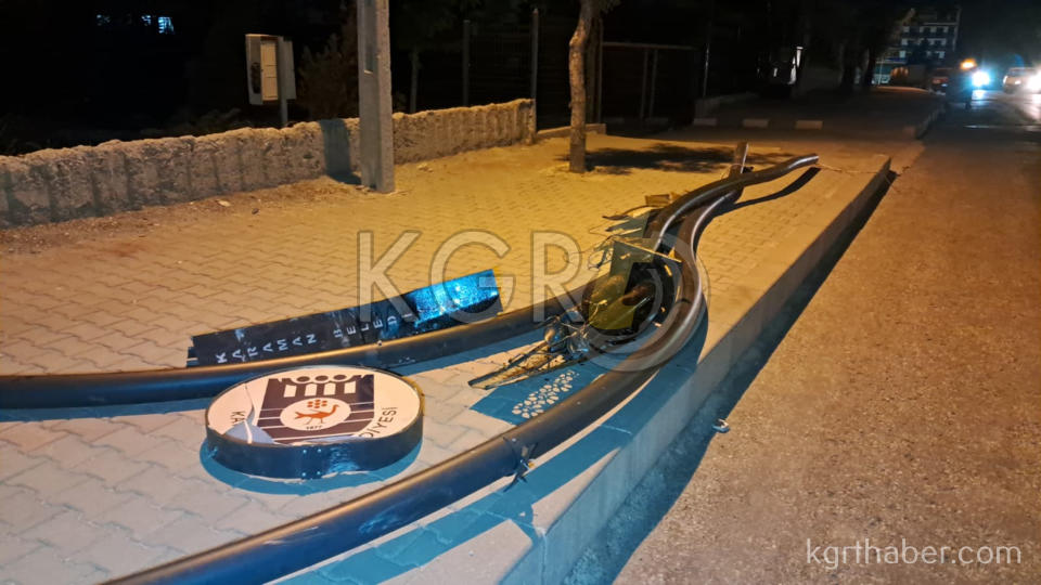 Karamanda Dolmus Karsi Seride Uctu Ortalik Savas Alanina Dondu4