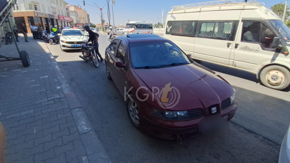 Karamanda Elektrikli Bisiklet Ile Otomobil Carpisti 2 Yarali1