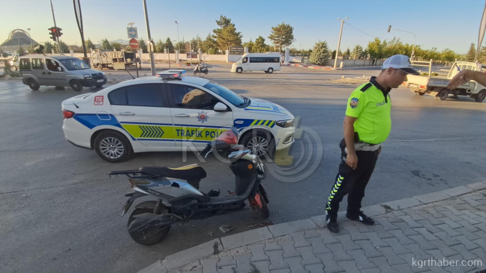 Karamanda Elektrikli Motorla Otomobil Carpisti 2 Yarali3