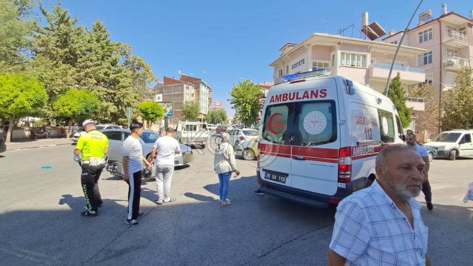 Karamanda Gurbetci Ile Carpisan Motosikletli Yaralandi7