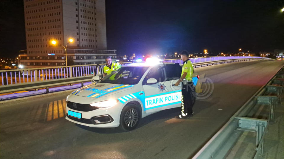 Karamanda Kazada Ust Gecit Trafige Kapatildi 1 Yarali3