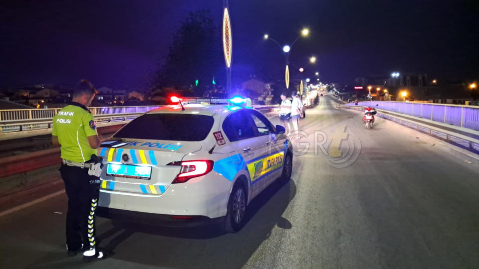 Karamanda Kazada Ust Gecit Trafige Kapatildi 1 Yarali4