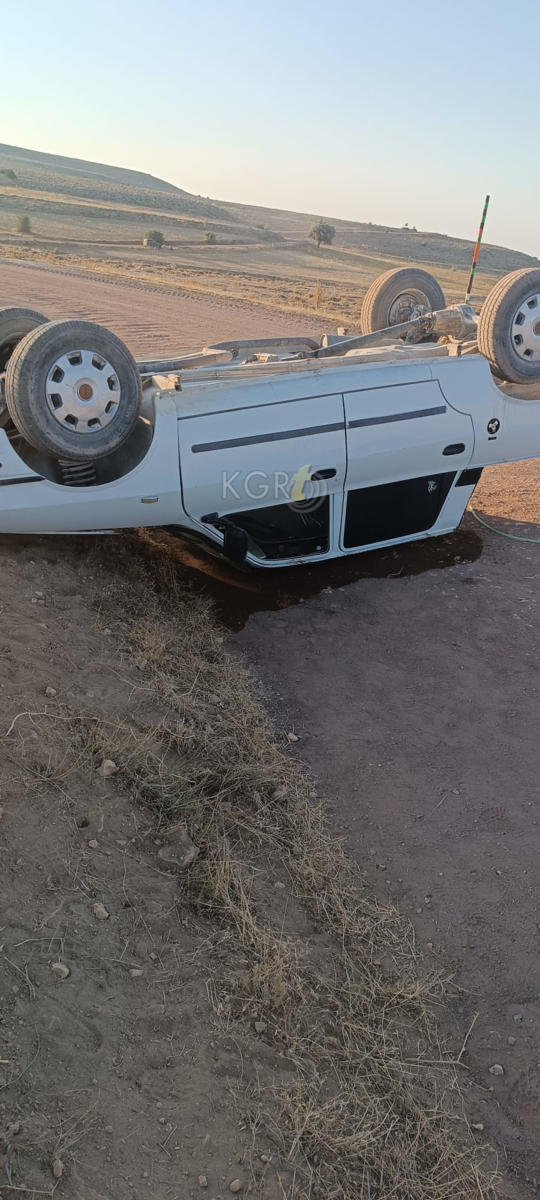 Karamanda Koy Yolunda Kontrolden Cikan Pikap Takla Atti2