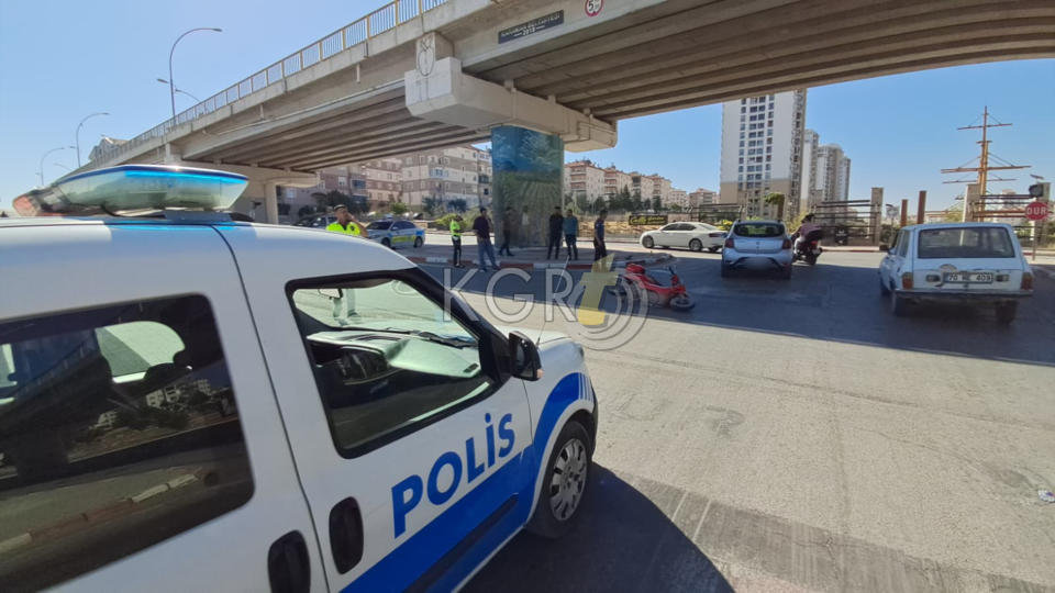 Karamanda Motorla Otomobil Kavsakta Carpisti 1 Yarali4