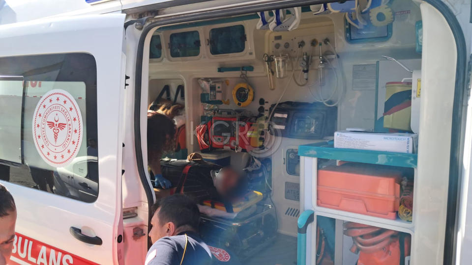 Karamanda Motosikletin Carptigi Kadin Yaralandi 2 Yarali4