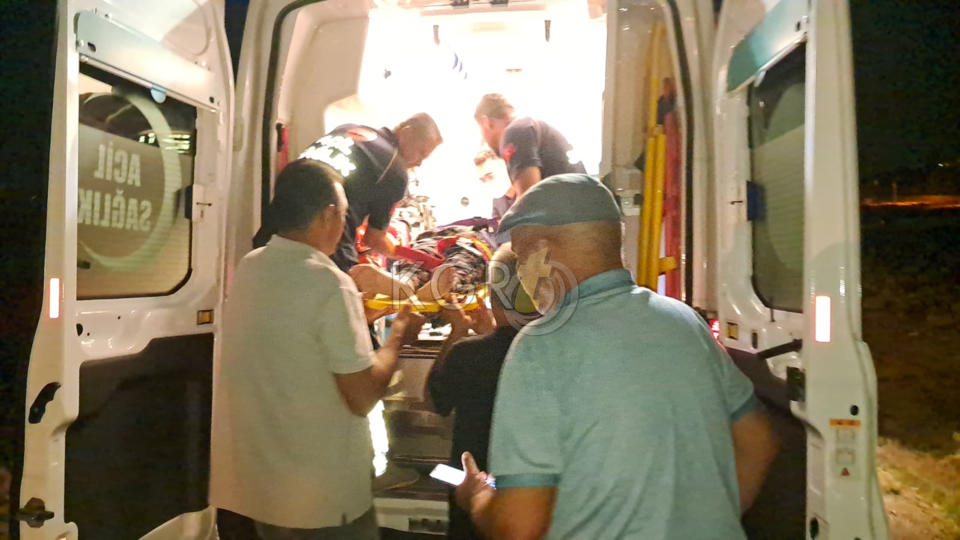 Karamanda Olumlu Kaza Sonrasi Ortalik Karisti Surucuye Saldirdilar17