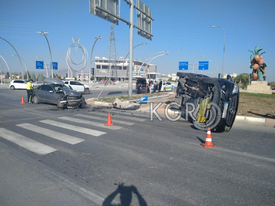 Karaman’da Otomobil Ile Vi̇p Minibüs Çarpıştı 6’Sı Rus, 8 Yaralı11