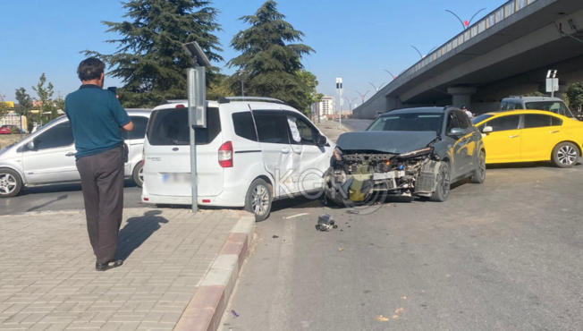 Karamanda Sanayi Kavsaginda Carpistilar1