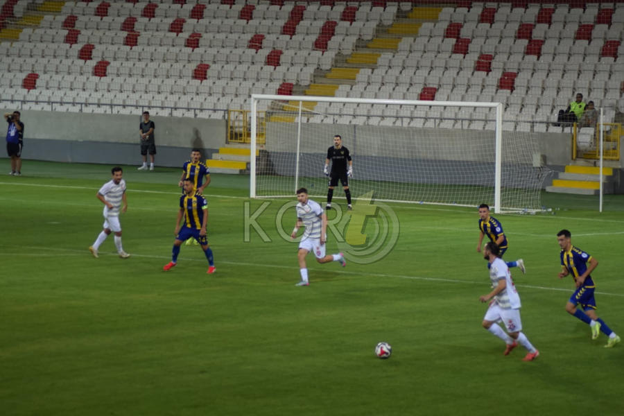 Karamanda Sezonun Ilk Maci Nefes Kesti13