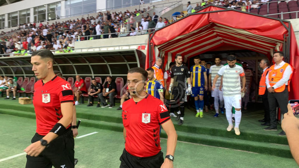 Karamanda Sezonun Ilk Maci Nefes Kesti16