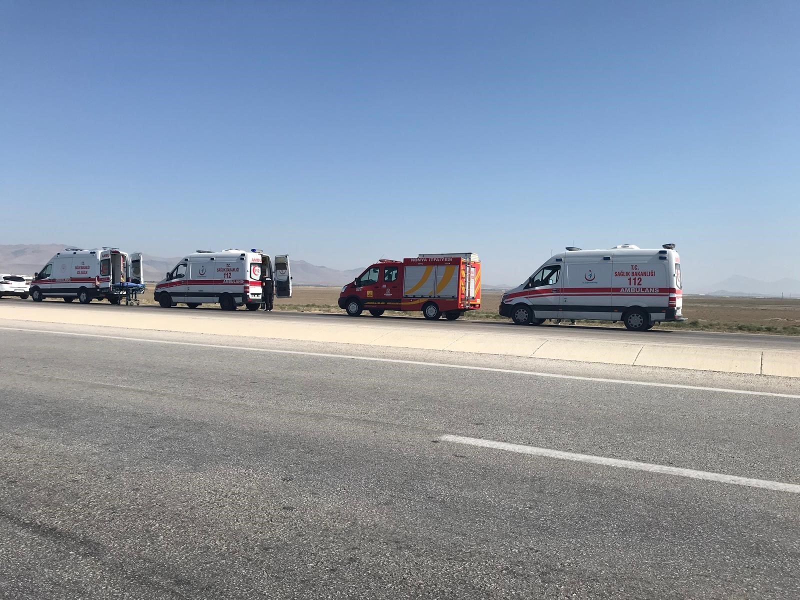 Kontrolden Cikan Otomobil Takla Atti 5 Kisi Yaralandi (3)