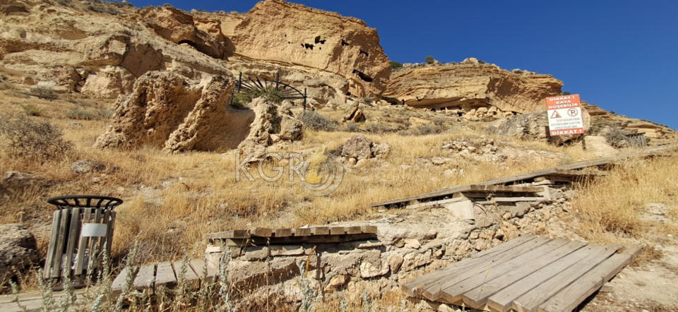 Manazan Magaralari Yalnizliga Terk Mi Edildi8