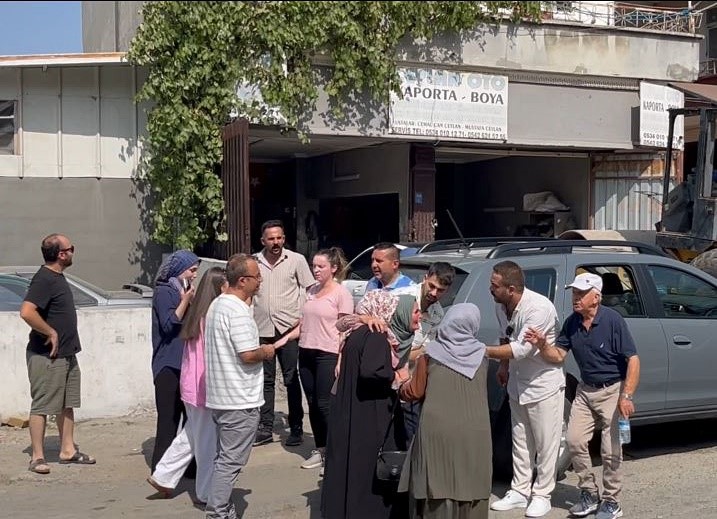 3 Kisinin Yaralandigi Kazada Duygusal Anlar1