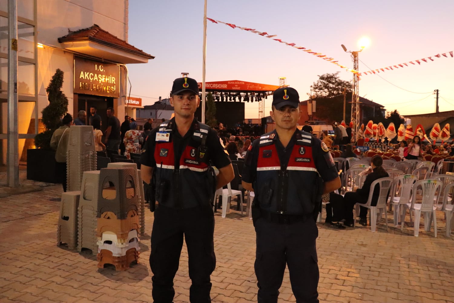 Akcasehir Elma Festivalinde Jandarma Kus Ucurtmadi (1)