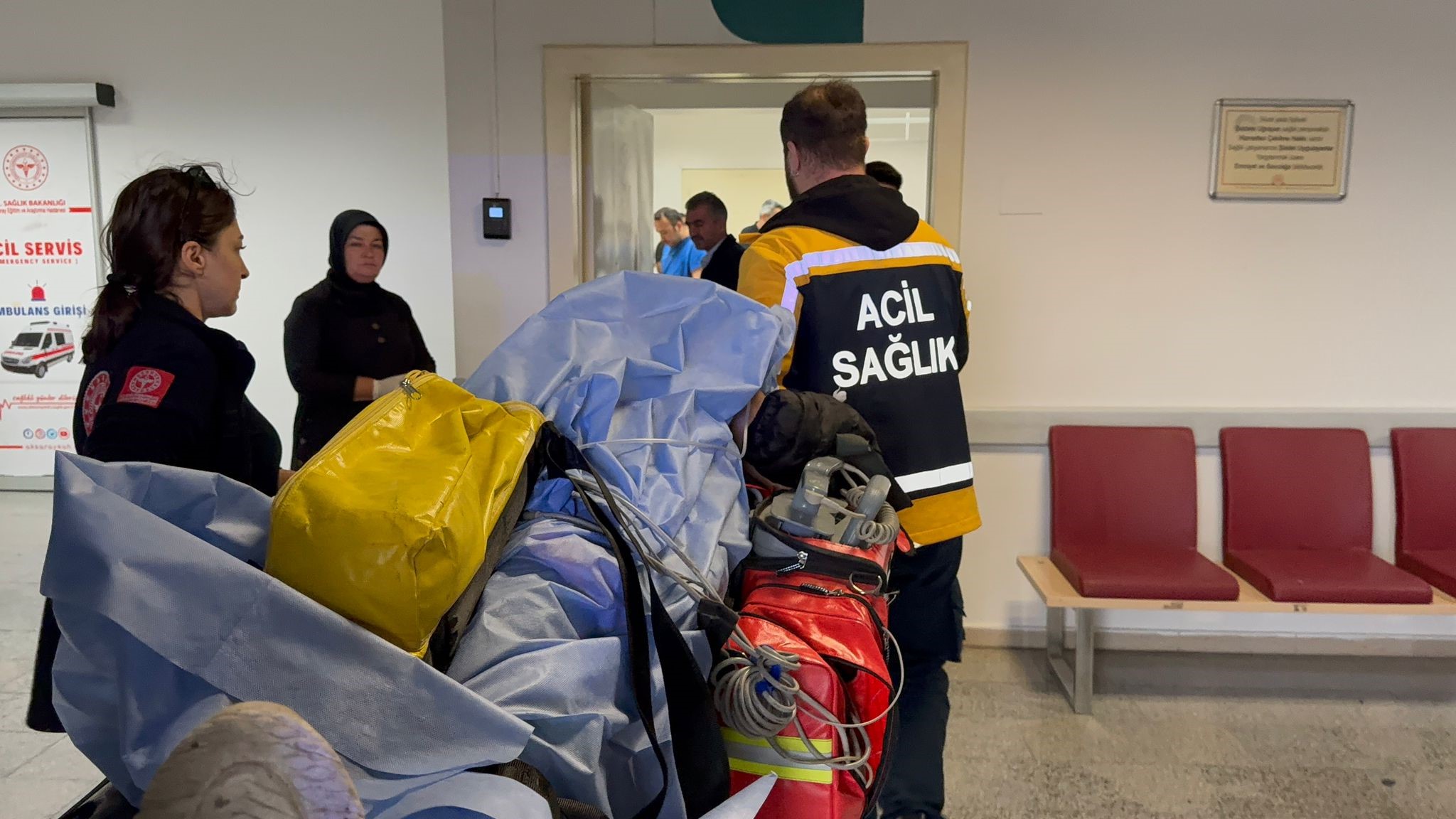 Jandarma Aracina Minibus Carpti 2 Asker Sehit 1 Vatandas Hayatini Kaybetti (3)