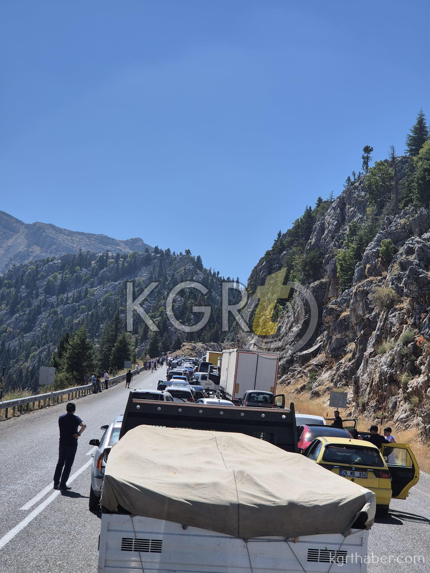 Karaman Antalya Akseki Yolunda Trafik Durdu2