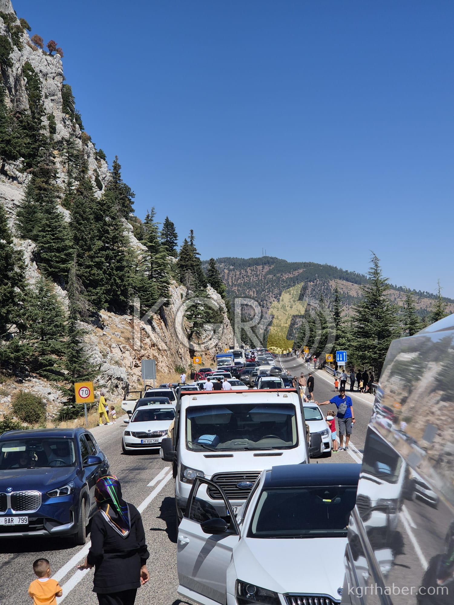 Karaman Antalya Akseki Yolunda Trafik Durdu3