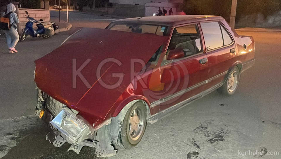 Karamanda 2 Otomobil Kavsakta Carpisti 2 Yarali7