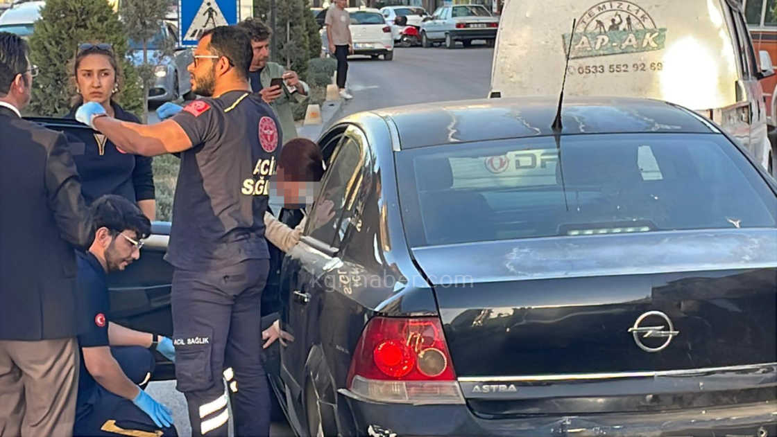 Karamanda 3 Aracli Zincirleme Kaza 1 Yarali0