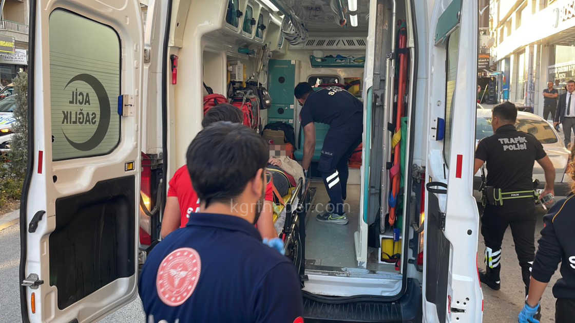 Karamanda 3 Aracli Zincirleme Kaza 1 Yarali4