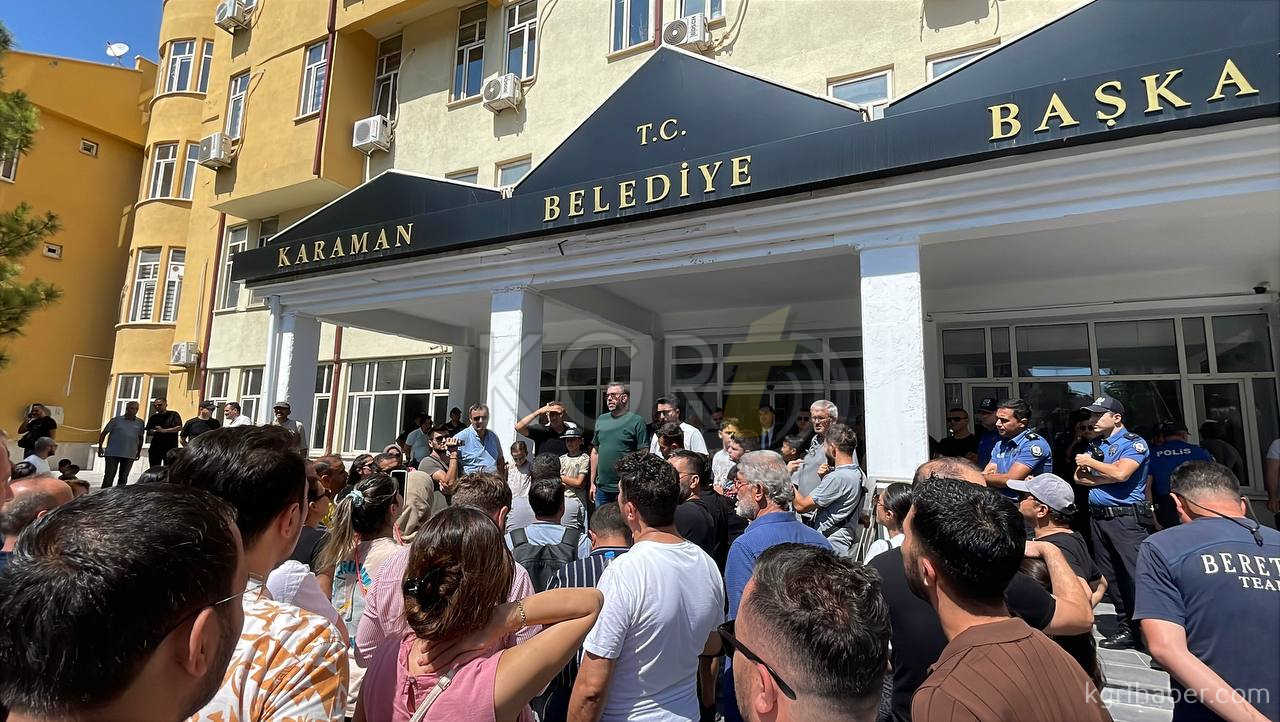 Karamanda 3 Gundur Susuz Kalan Site Halkindan Eylem11