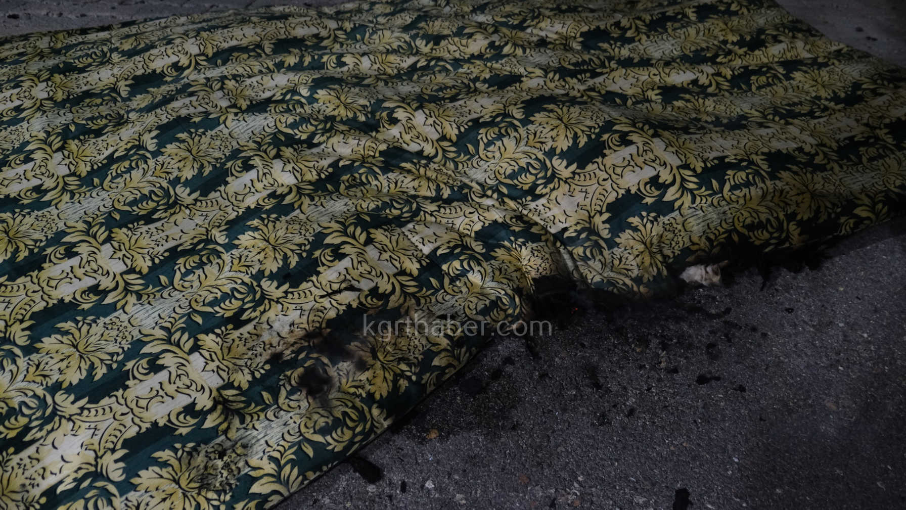 Karamanda 3 Katli Apartmanda Yangin Panigi8