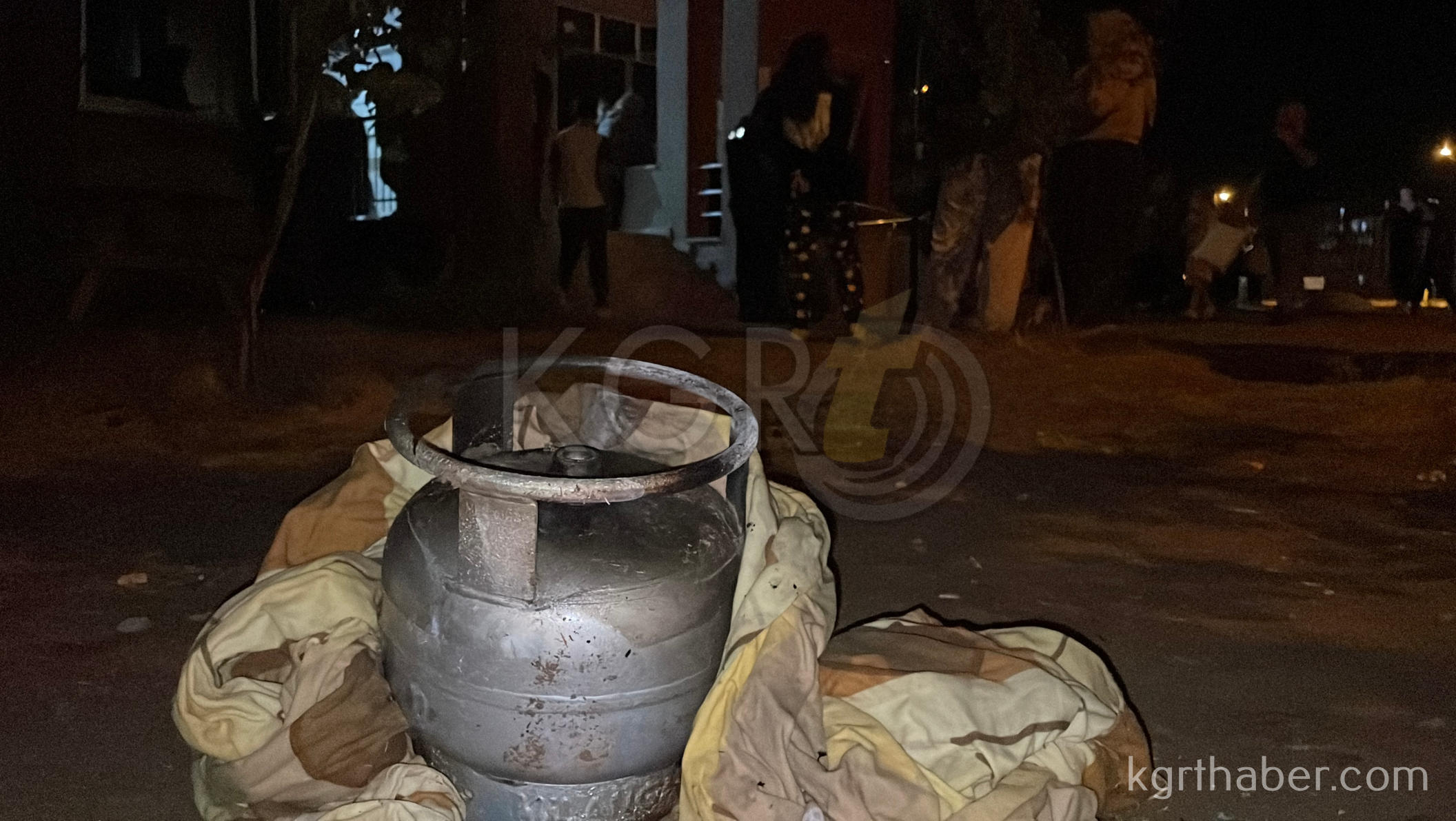 Karamanda Aniden Alev Alan Tup Az Kalsin Faciaya Neden Oluyordu7