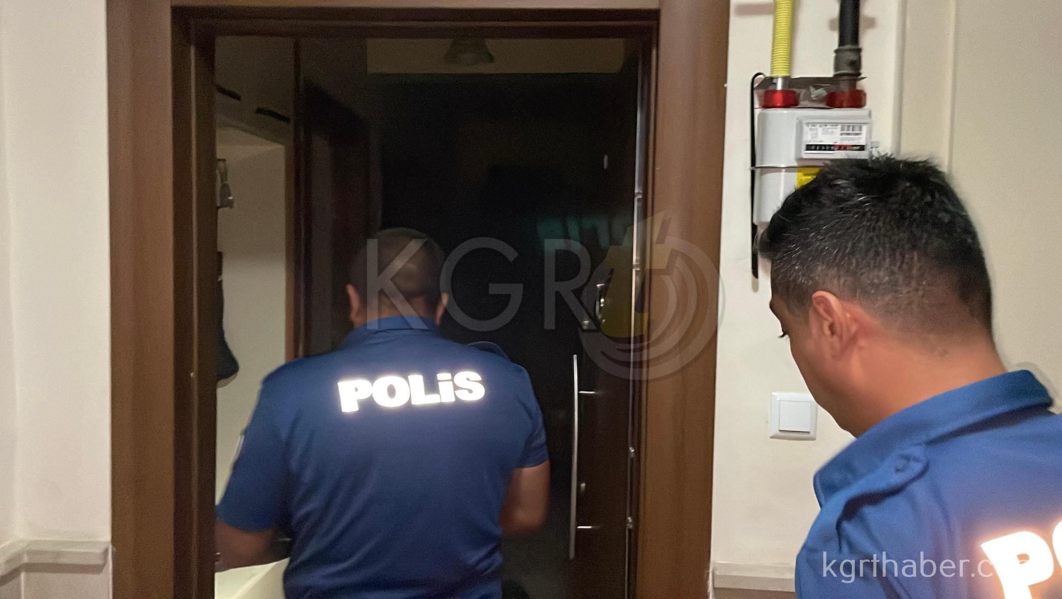 Karamanda Aniden Alev Alan Tup Az Kalsin Faciaya Neden Oluyordu8