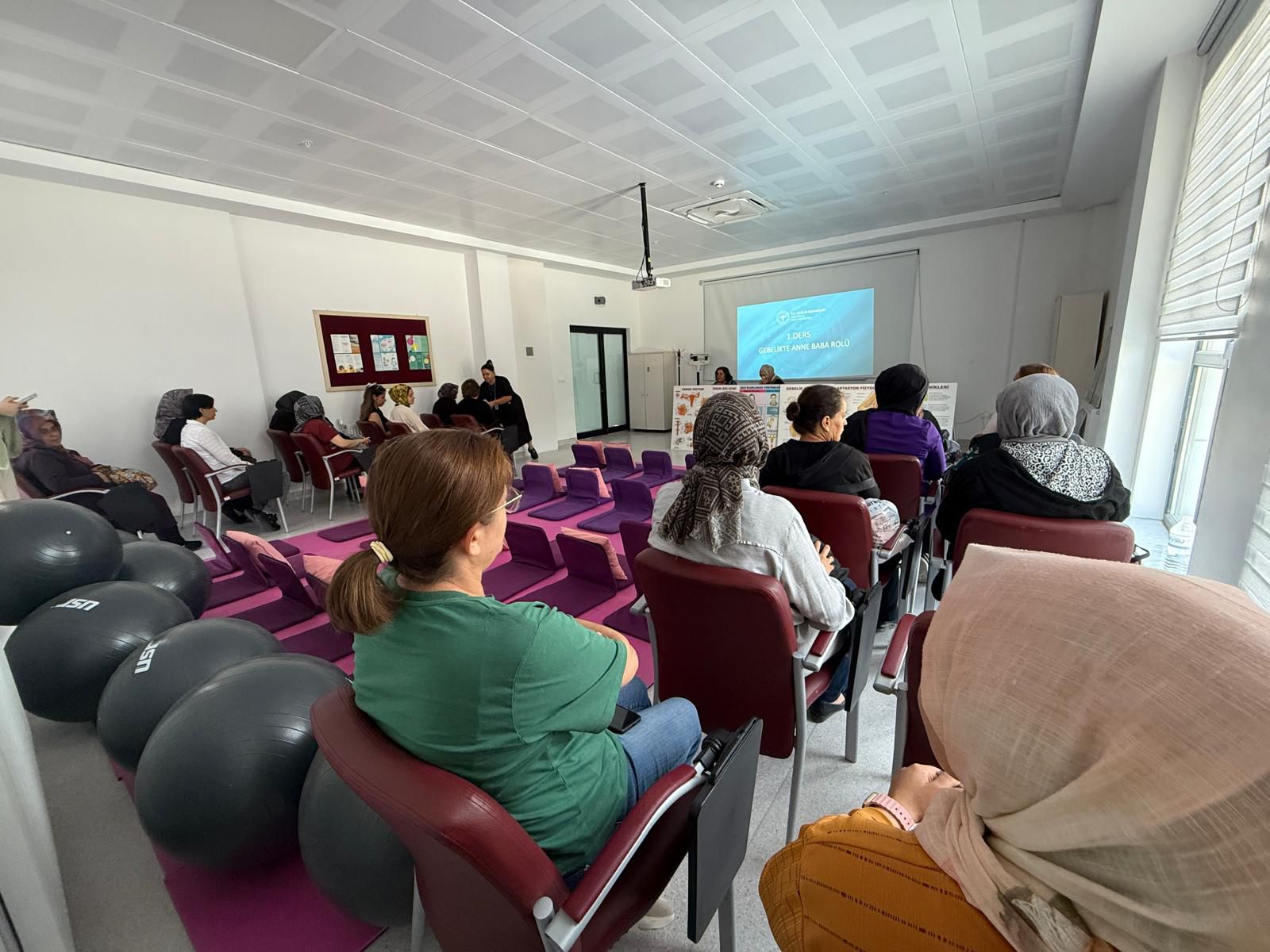 Karamanda Bebek Akademisi Aciliyor2