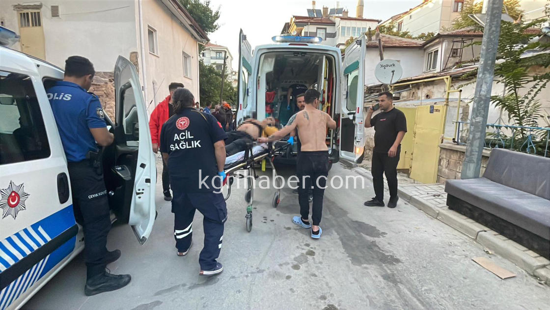 Karamanda Cinayet 43 Yasindaki Sahis Bicaklanarak Oldu9