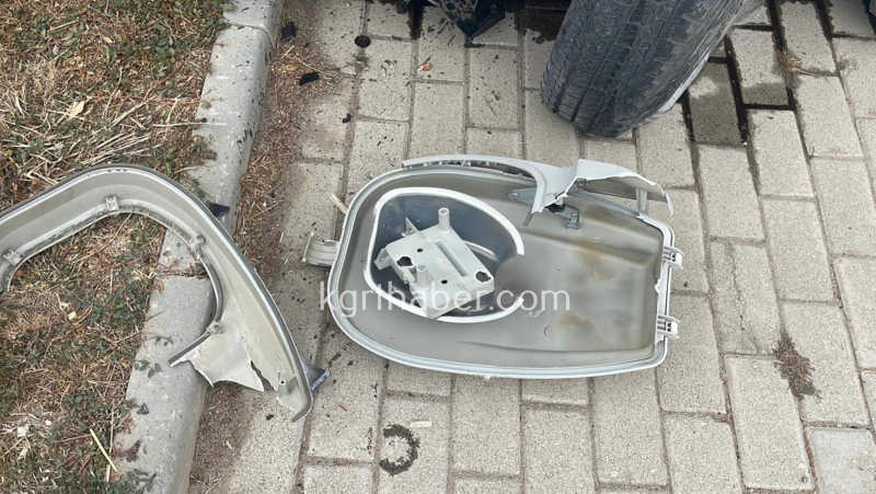 Karamanda Ekmek Tasiyan Aracla Kamyonet Carpisti 1 Yarali18