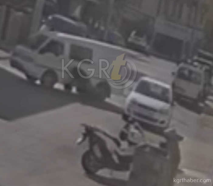 Karamanda Elektrikli Bisiklet Surucusu Olumden Dondu Kaza Ani Kamerada1