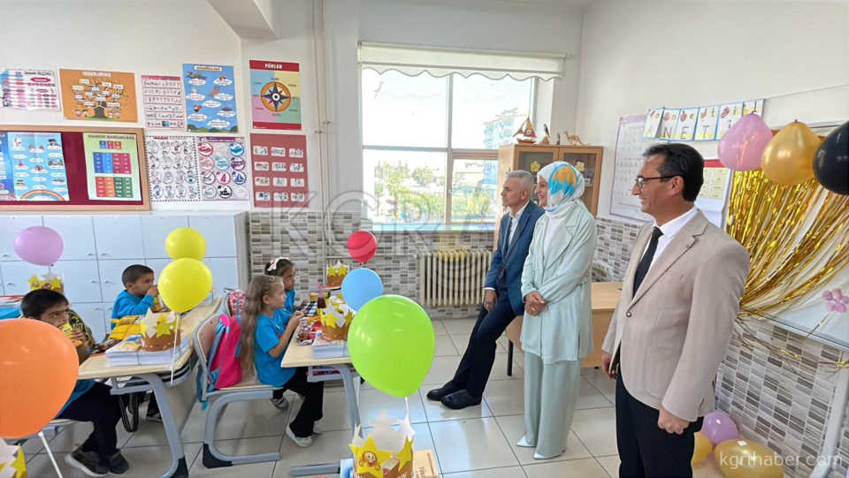 Karamanda Ilkogretim Haftasi Coskuyla Kutlandi23