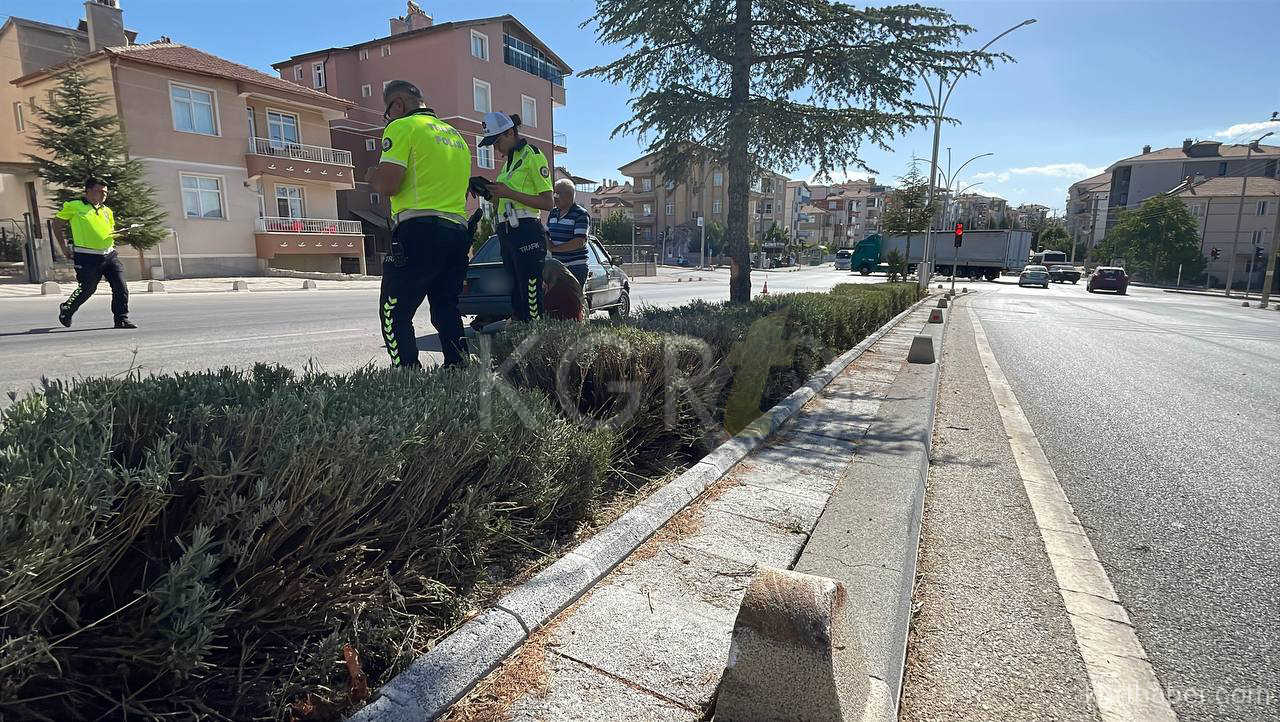 Karamanda Karsi Seride Gecen Otomobilin Tekeri Koptu1