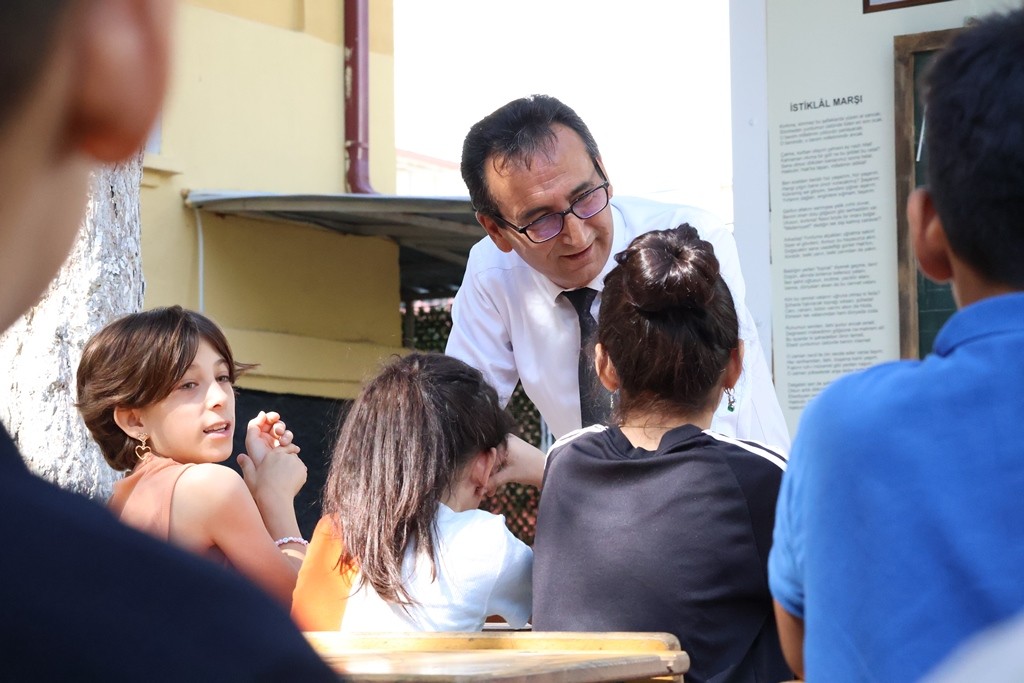 Karamanda Okula Donus Senligi Ile Egitime Merhaba3